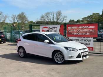2013 (13) - 1.0T EcoBoost Zetec Euro 5 (s/s) 5dr