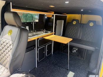 Used Volkswagen Transporter 2016 for sale - 78293532: Photo