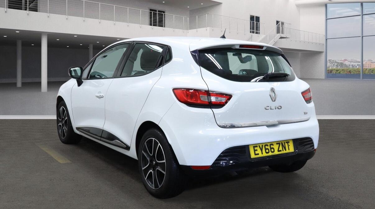 Used Renault Clio 2016 for sale - 76935855: Photo 3