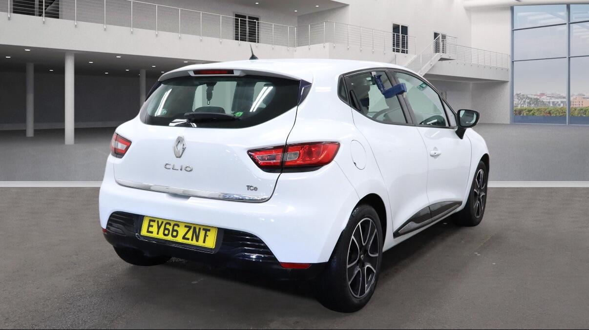 Used Renault Clio 2016 for sale - 76935855: Photo 4