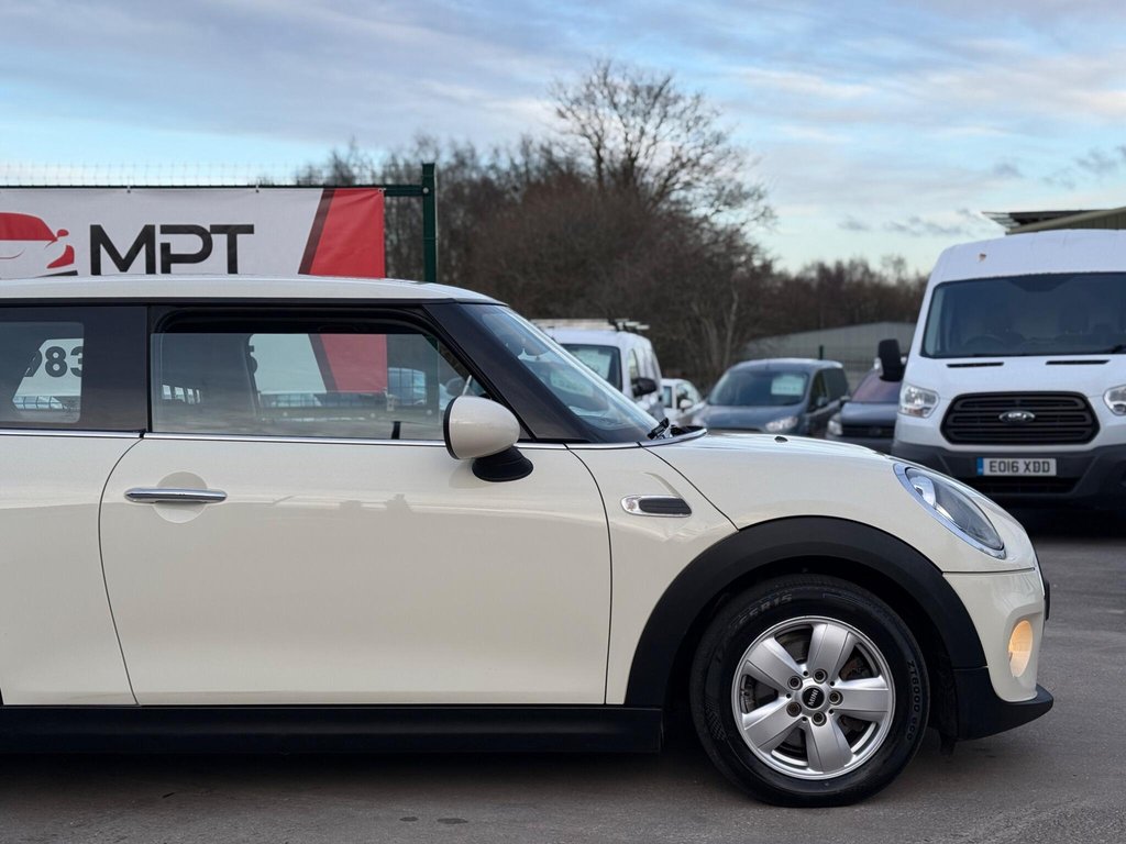 Used MINI Hatch 2016 for sale - 77600200: Photo 12