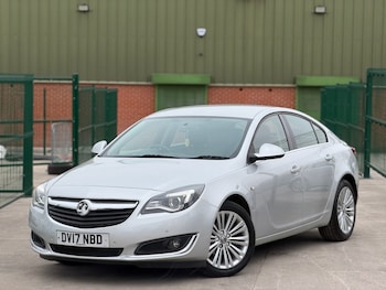 Used Vauxhall Insignia 2017 for sale - 77952311: Photo