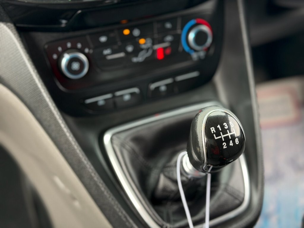 Used Ford Transit Connect 2019 for sale - 77835001: Photo 19