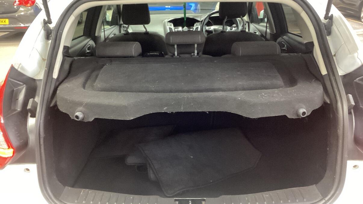 Used Ford Focus 2012 for sale - 76671330: Photo 10