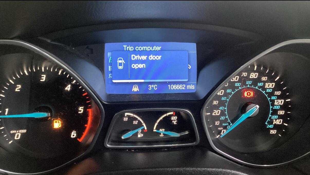 Used Ford Focus 2012 for sale - 76671330: Photo 9