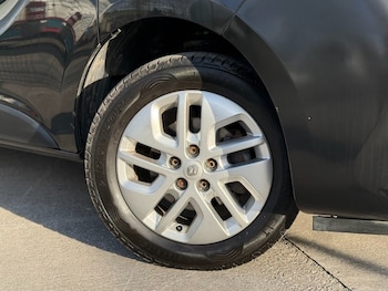 Used Renault Trafic 2018 for sale - 77600160: Photo