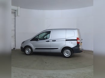 Used Ford Transit Courier 2016 for sale - 78773518: Photo