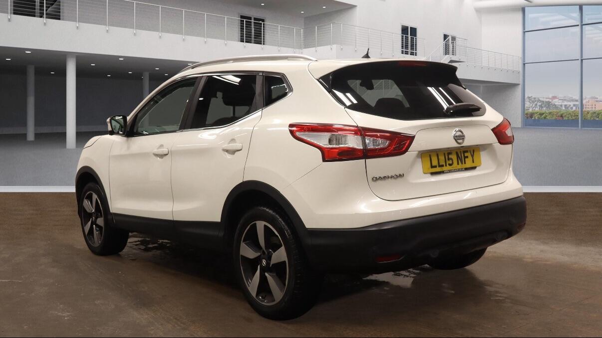 Used Nissan Qashqai 2015 for sale - 76899284: Photo 3