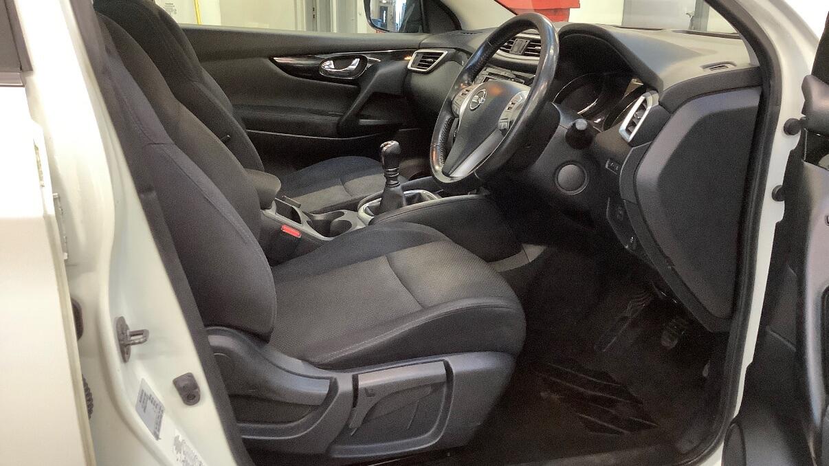 Used Nissan Qashqai 2015 for sale - 76899284: Photo 7
