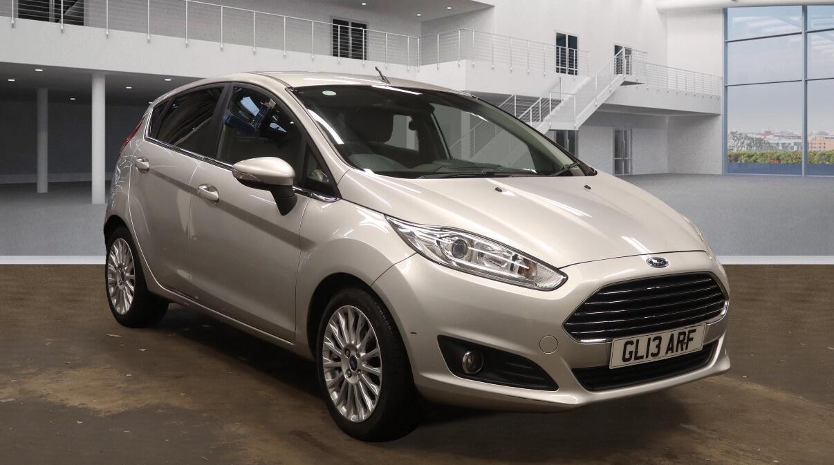 Used Ford Fiesta 2013 for sale - 76327296: Photo 1
