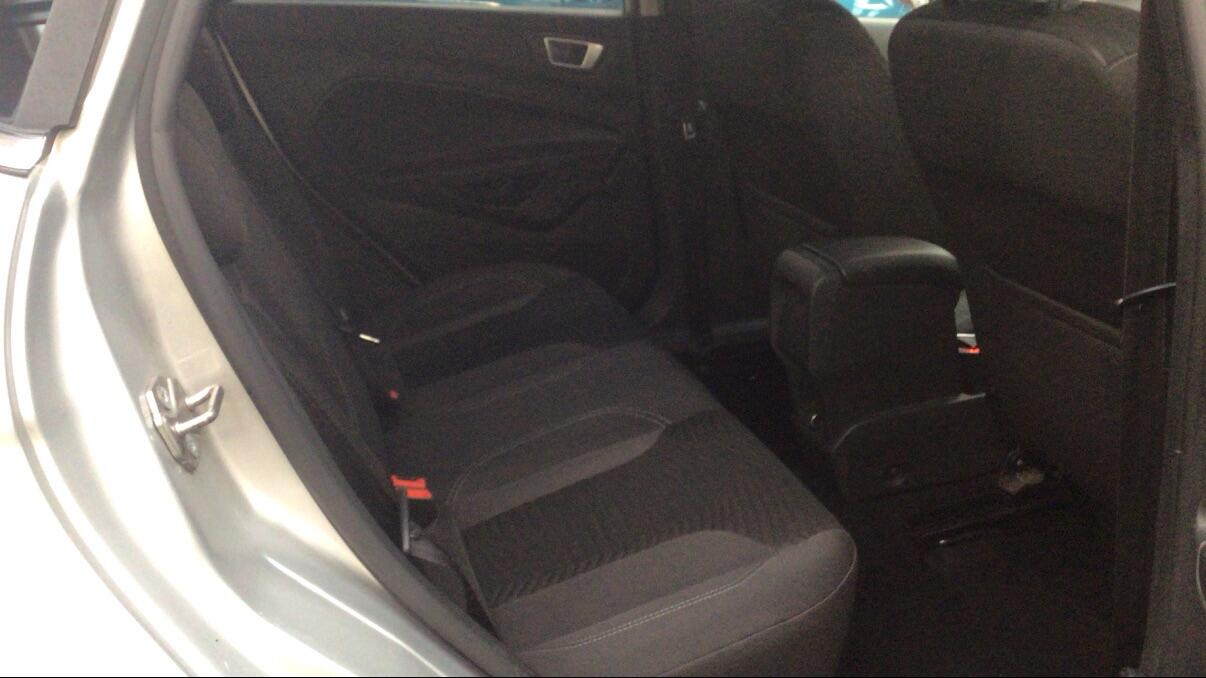Used Ford Fiesta 2013 for sale - 76327296: Photo 8