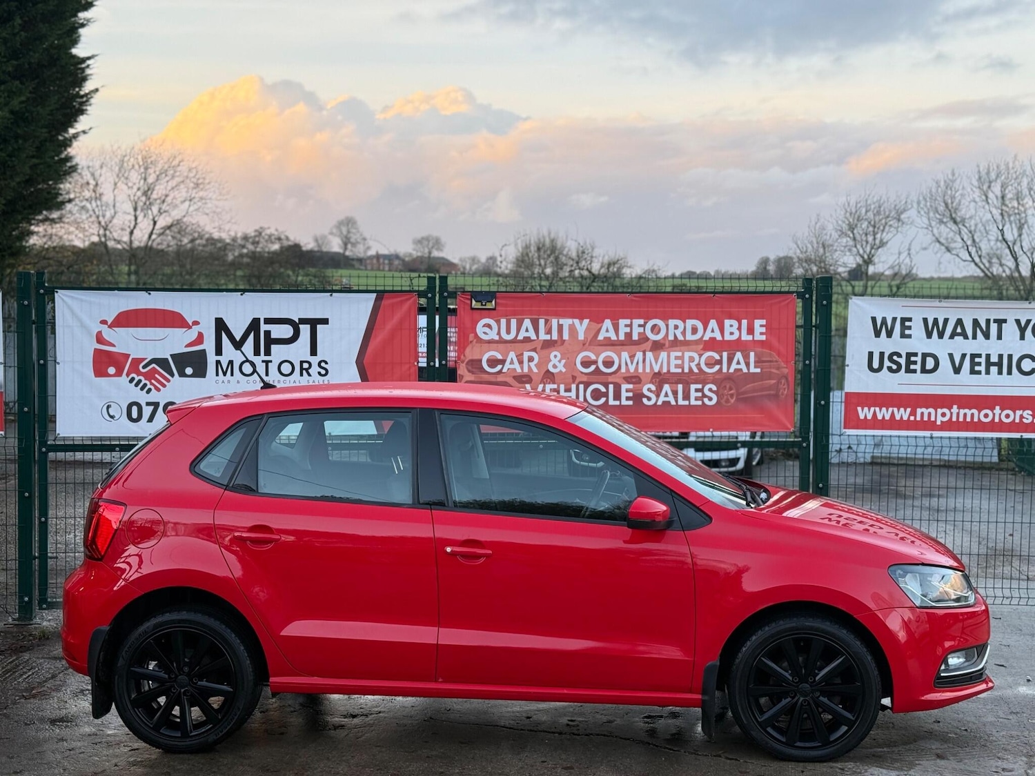 Used Volkswagen Polo 2014 for sale - 76270501: Photo 10