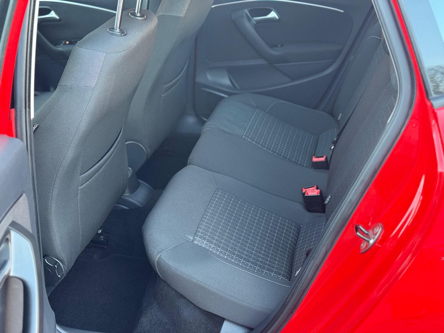 Used Volkswagen Polo 2014 for sale - 76270501: Photo 18