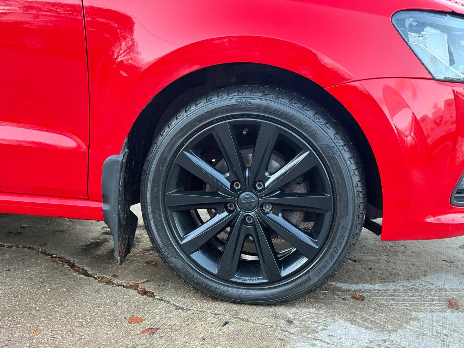 Used Volkswagen Polo 2014 for sale - 76270501: Photo 32