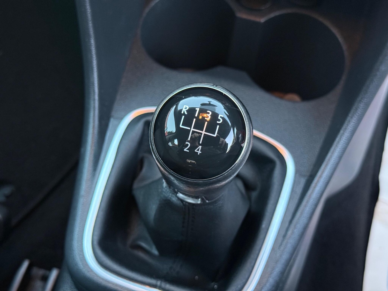 Used Volkswagen Polo 2014 for sale - 76270501: Photo 44