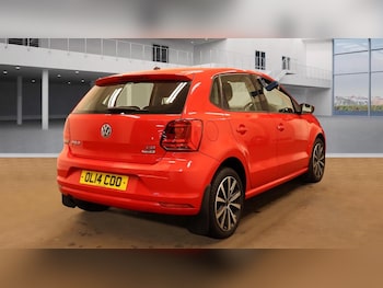 Used Volkswagen Polo 2014 for sale - 76270501: Photo 4