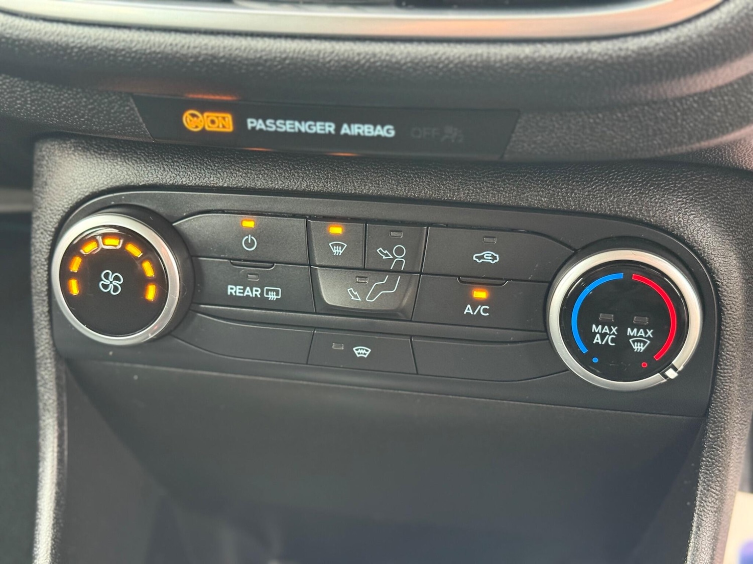 Used Ford Fiesta 2018 for sale - 75866637: Photo 19