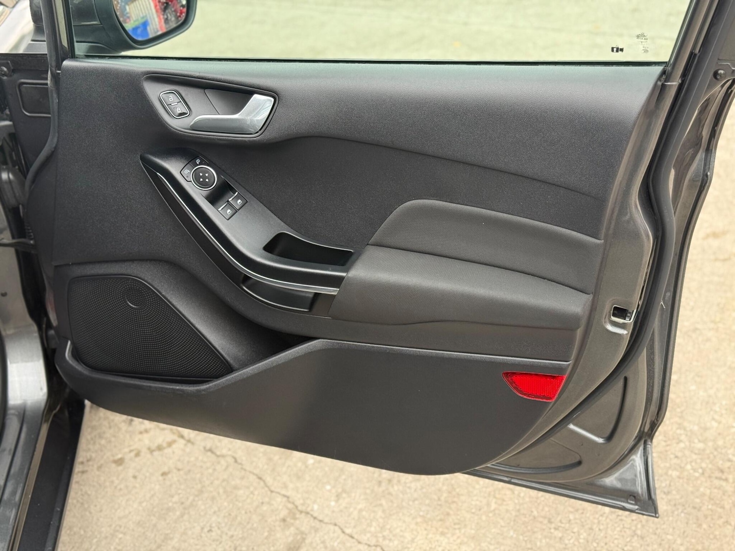 Used Ford Fiesta 2018 for sale - 75866637: Photo 21