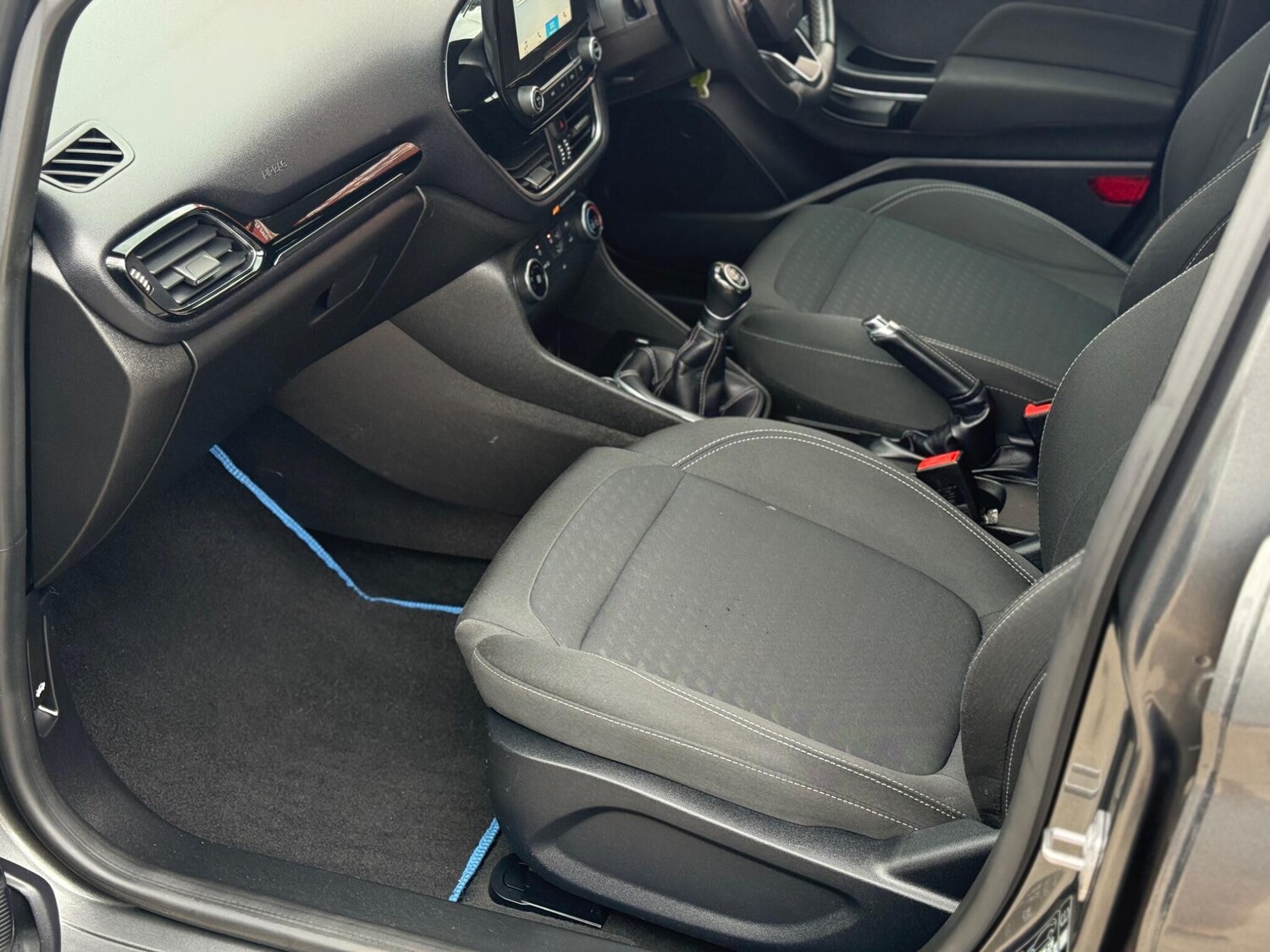 Used Ford Fiesta 2018 for sale - 75866637: Photo 37