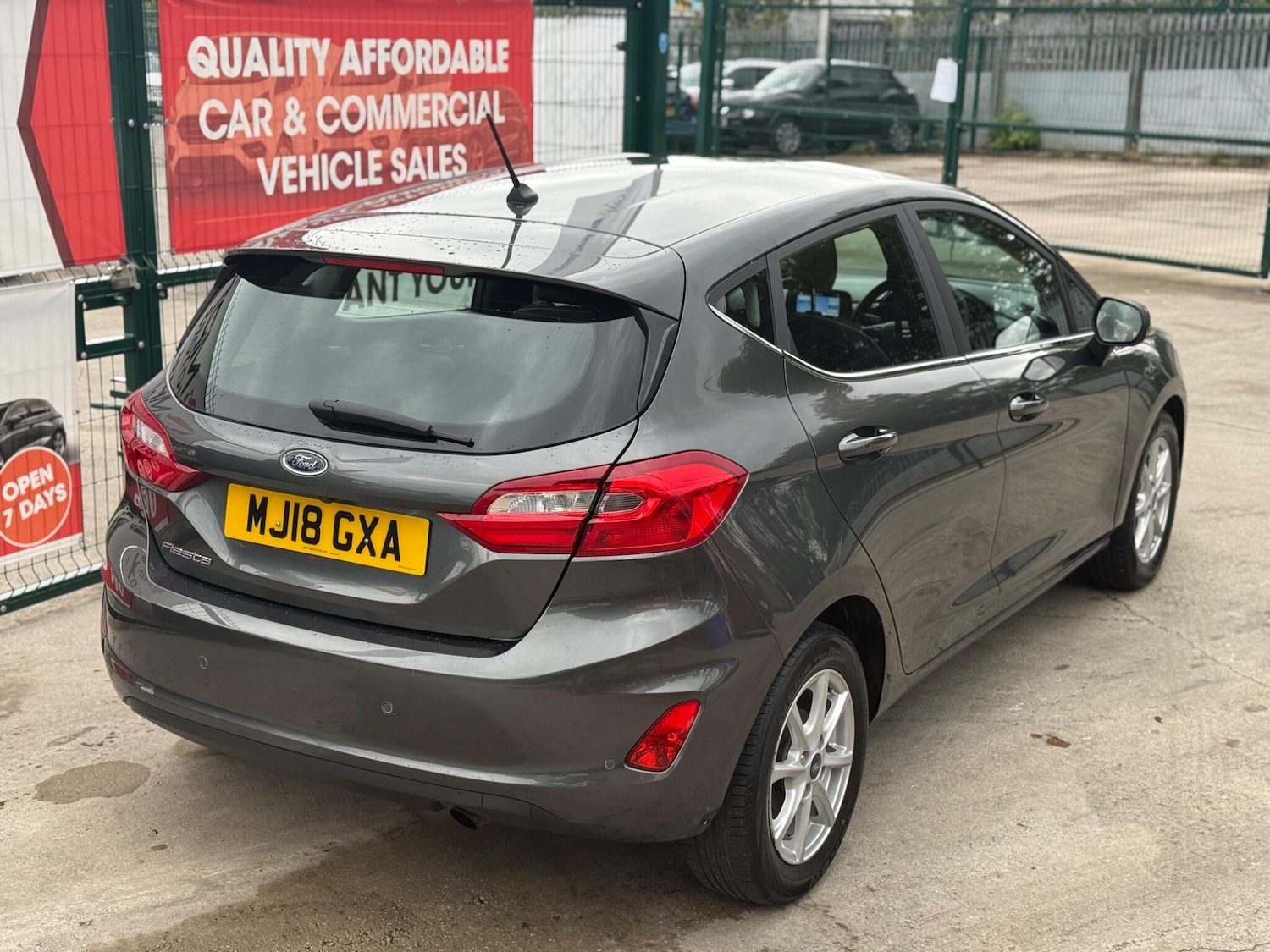 Used Ford Fiesta 2018 for sale - 75866637: Photo 9