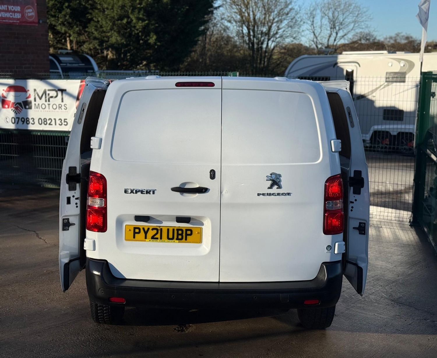 Used Peugeot Expert 2021 for sale - 76952232: Photo 11