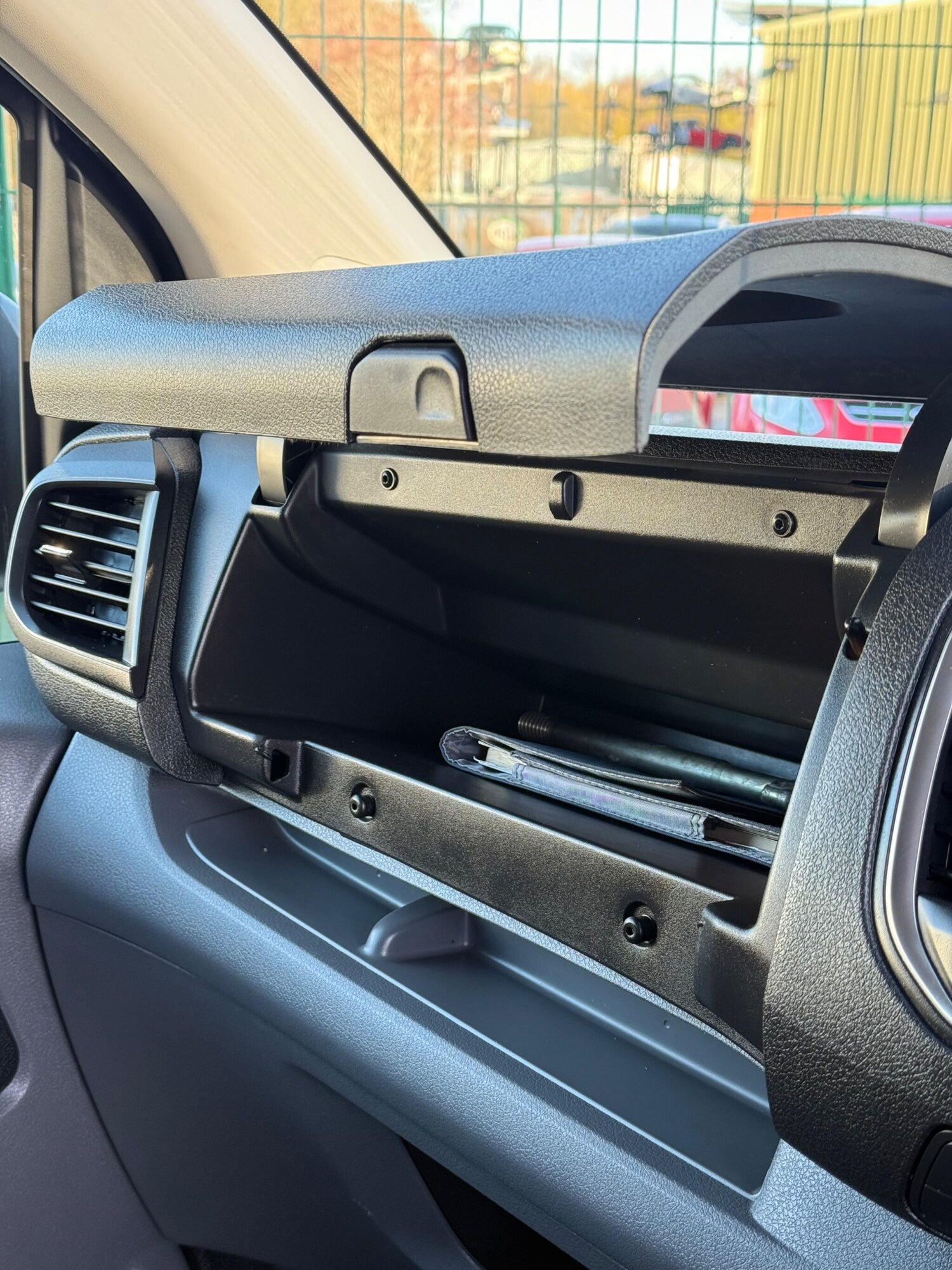 Used Peugeot Expert 2021 for sale - 76952232: Photo 39