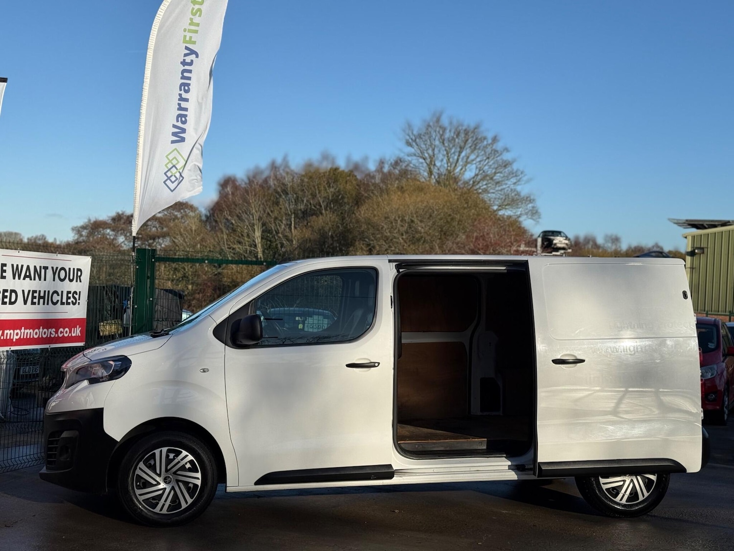 Used Peugeot Expert 2021 for sale - 76952232: Photo 9