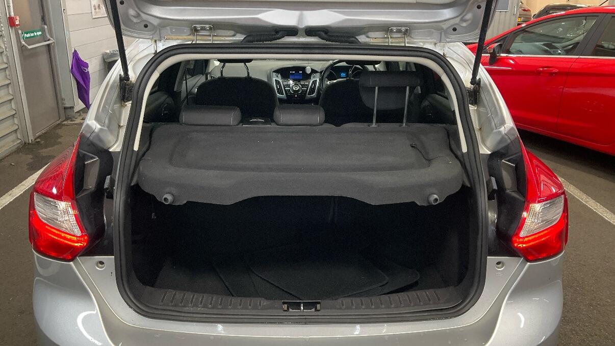 Used Ford Focus 2013 for sale - 76702226: Photo 11