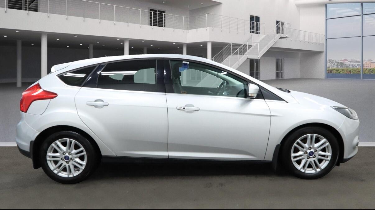 Used Ford Focus 2013 for sale - 76702226: Photo 5