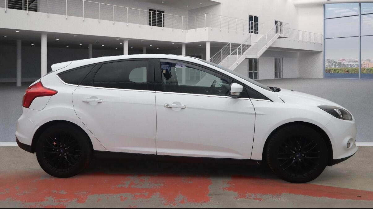 Used Ford Focus 2013 for sale - 76521577: Photo 5