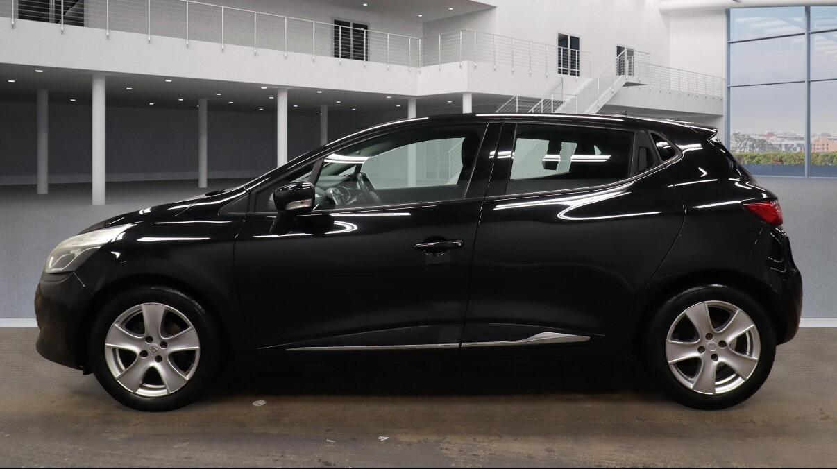 Used Renault Clio 2014 for sale - 76898642: Photo 4