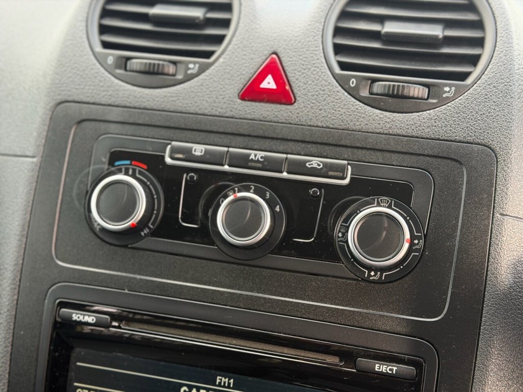 Used Volkswagen Caddy 2015 for sale - 78049475: Photo 21