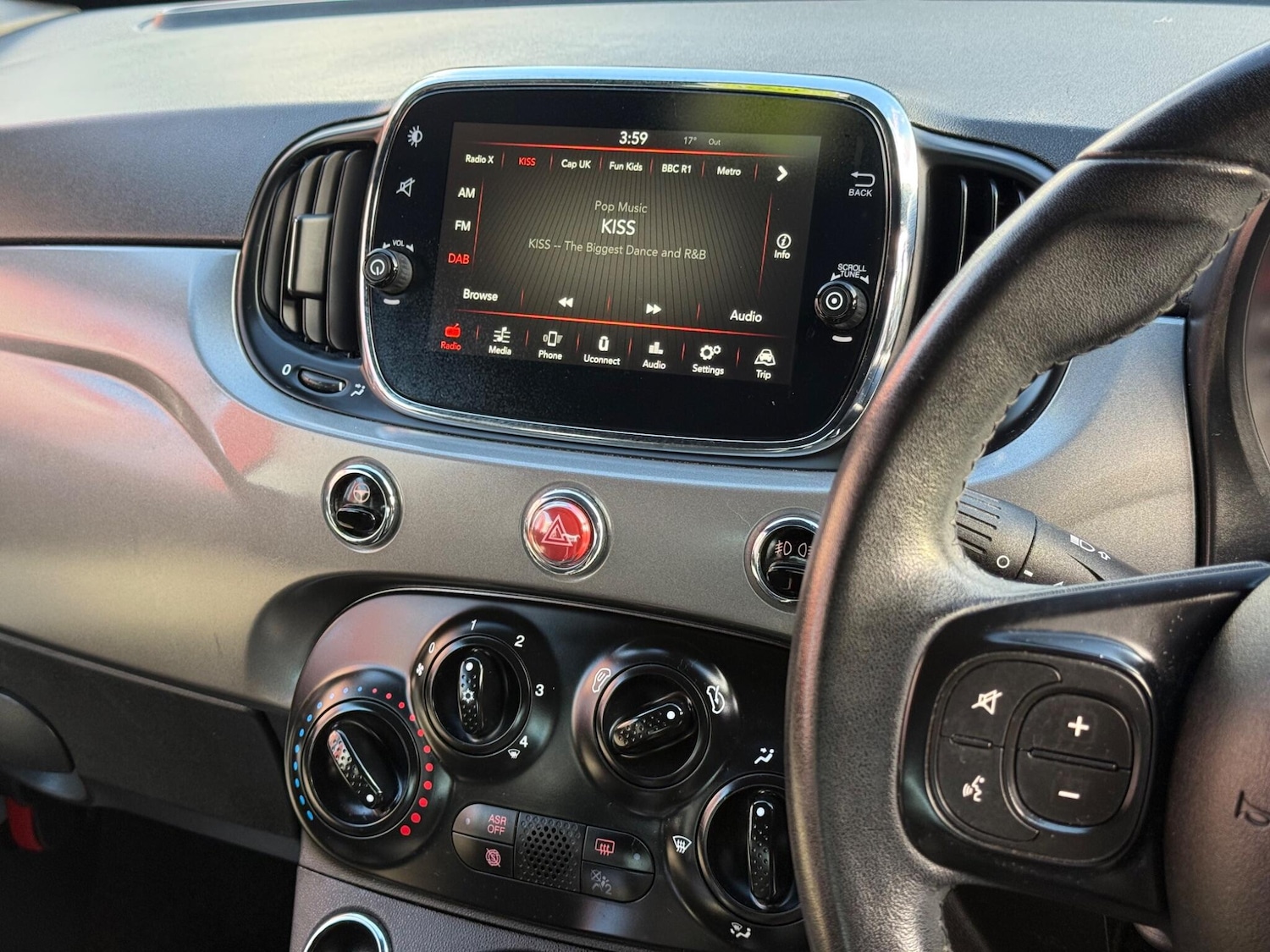 Used Fiat 500 2017 for sale - 76175584: Photo 30