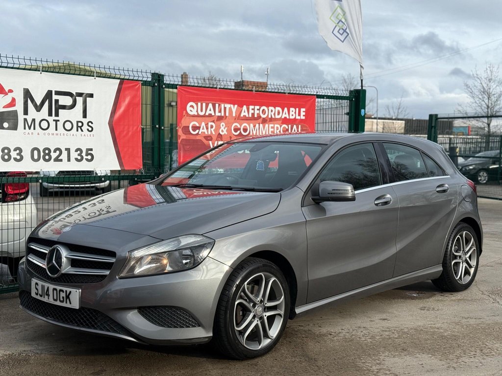 Used Mercedes-Benz A-Class 2014 for sale - 77571419: Photo 2