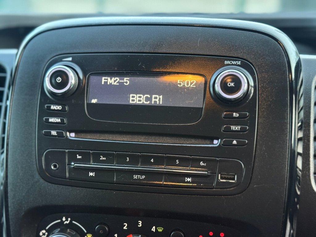 Used Vauxhall Vivaro 2017 for sale - 77600249: Photo 20