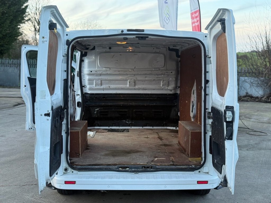 Used Vauxhall Vivaro 2017 for sale - 77600249: Photo 38