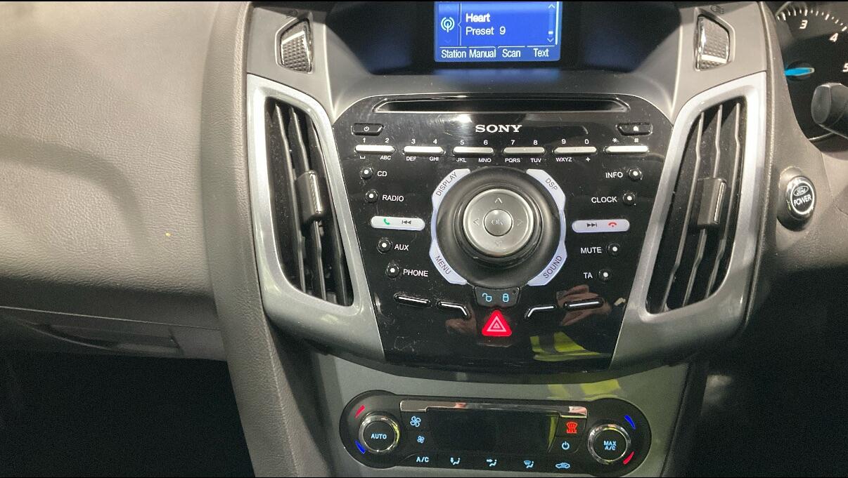 Used Ford Focus 2012 for sale - 76522070: Photo 11