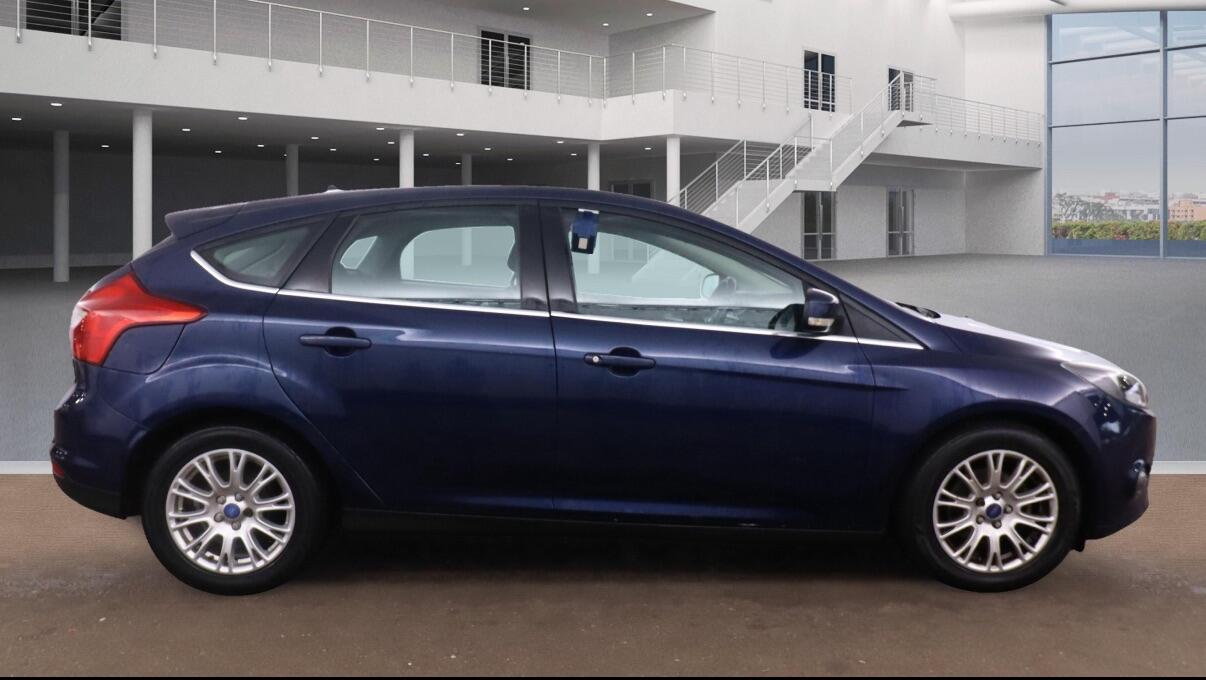 Used Ford Focus 2012 for sale - 76522070: Photo 5