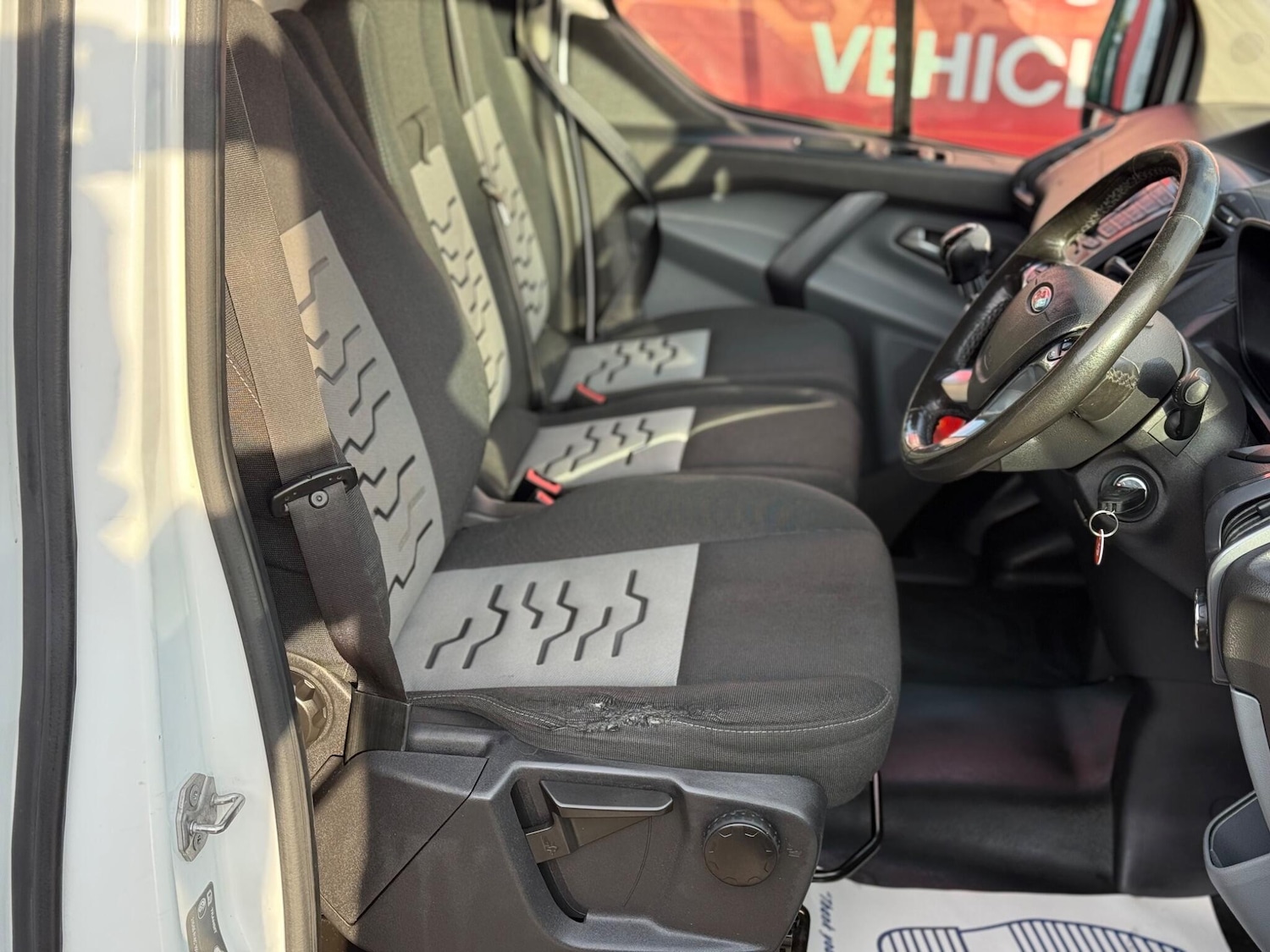 Used Ford Transit Custom 2017 for sale - 77344622: Photo 13