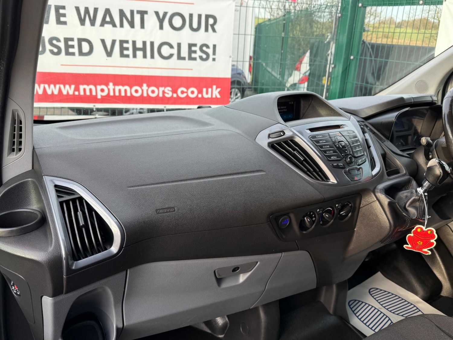 Used Ford Transit Custom 2017 for sale - 77344622: Photo 55