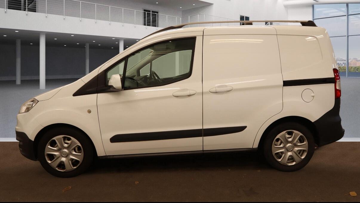 Used Ford Transit Courier 2018 for sale - 76348829: Photo 3