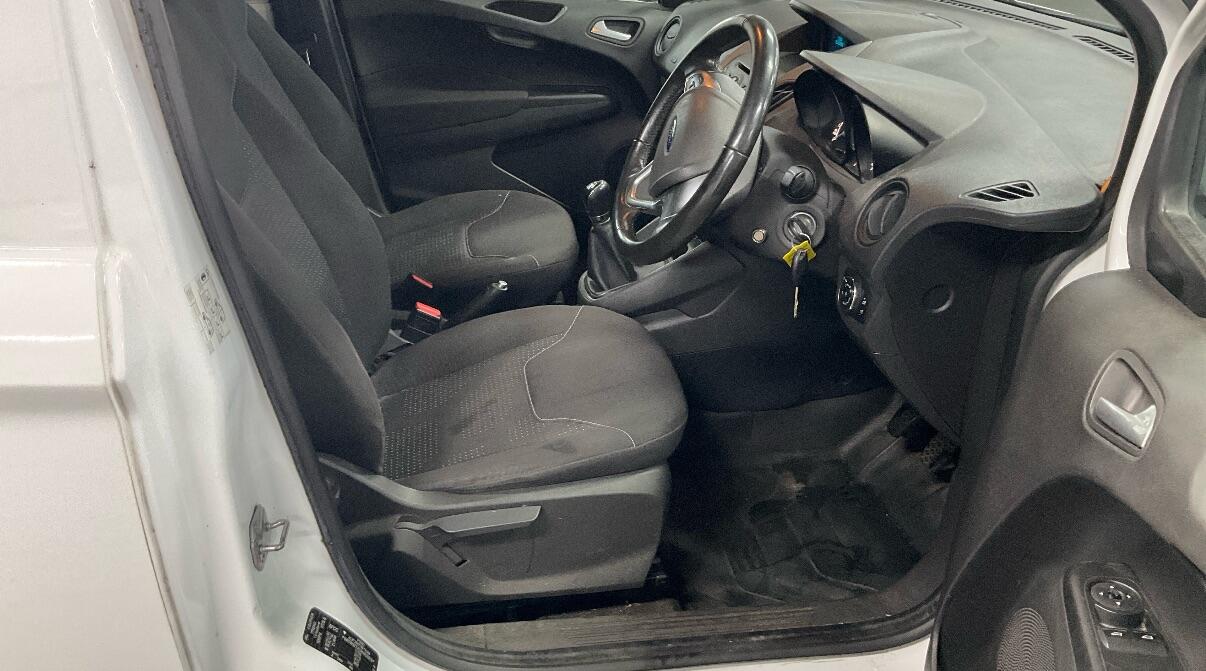 Used Ford Transit Courier 2018 for sale - 76348829: Photo 7