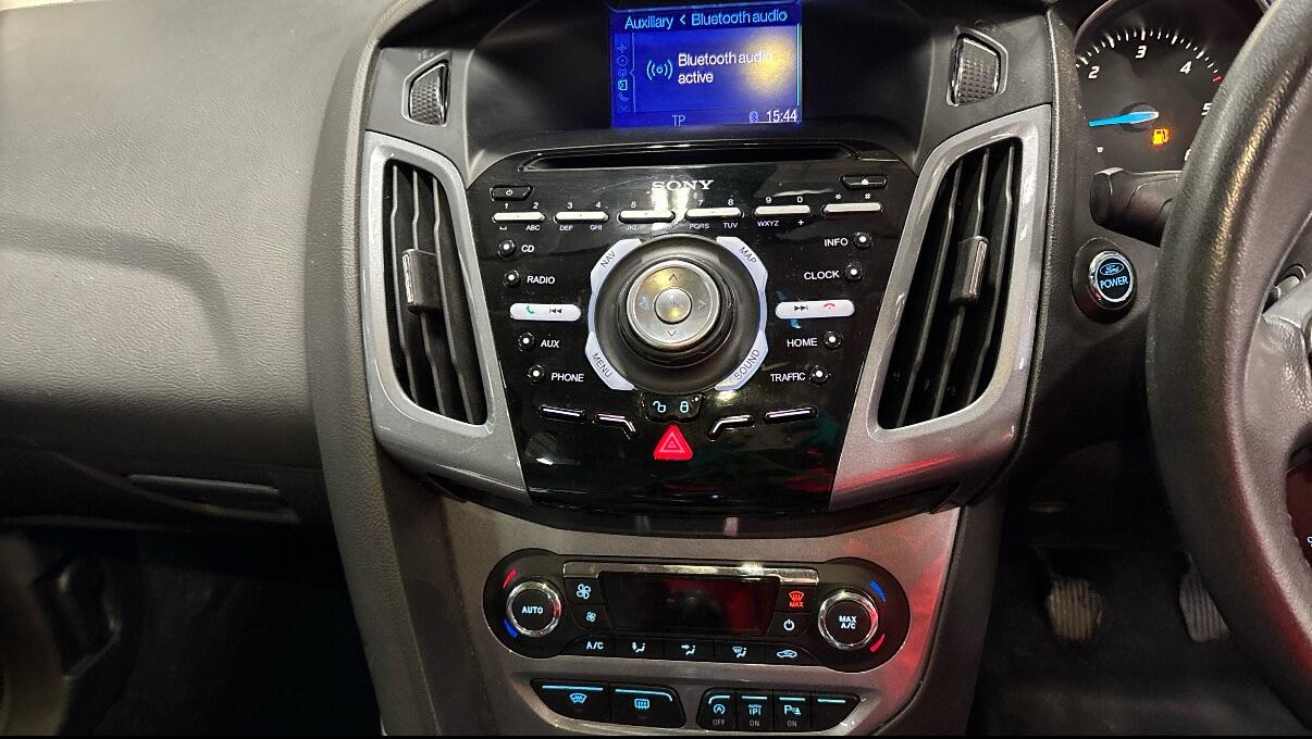 Used Ford Focus 2012 for sale - 76671533: Photo 13