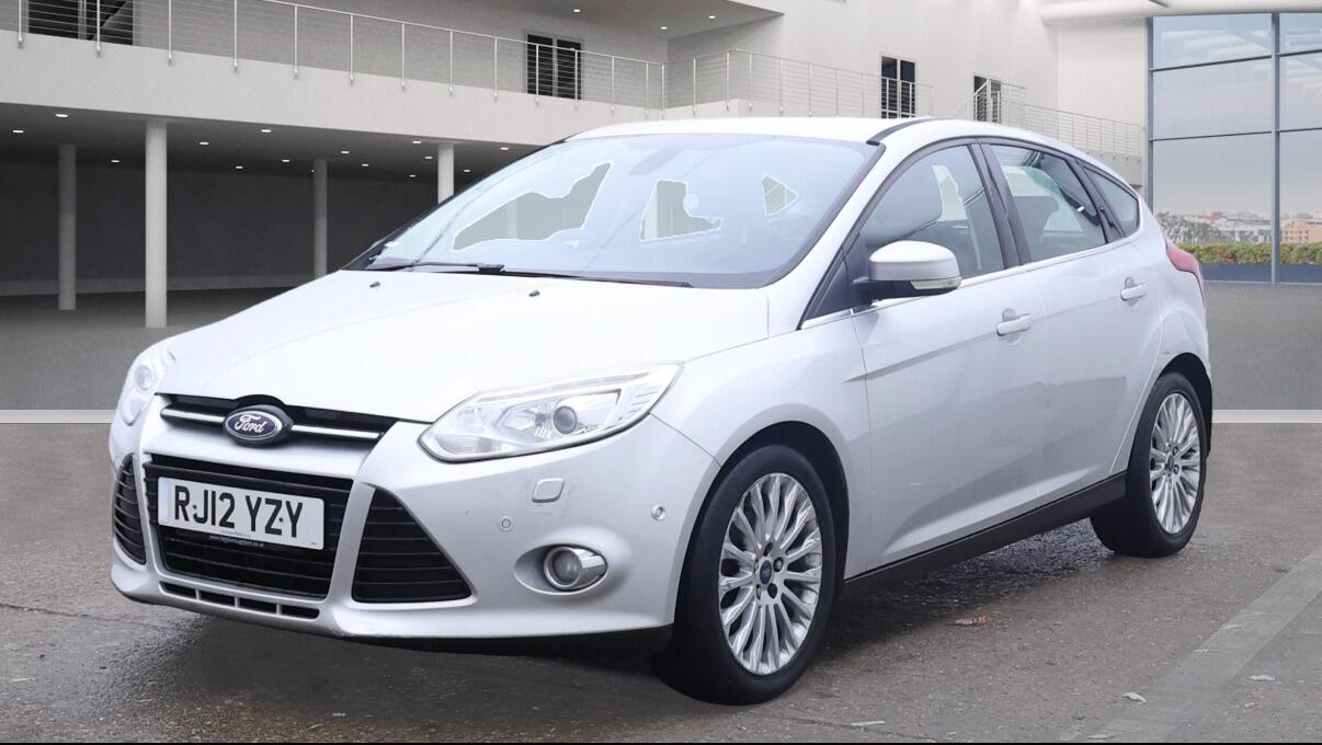 Used Ford Focus 2012 for sale - 76671533: Photo 2