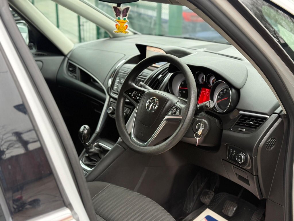 Used Vauxhall Zafira 2013 for sale - 77571751: Photo 8