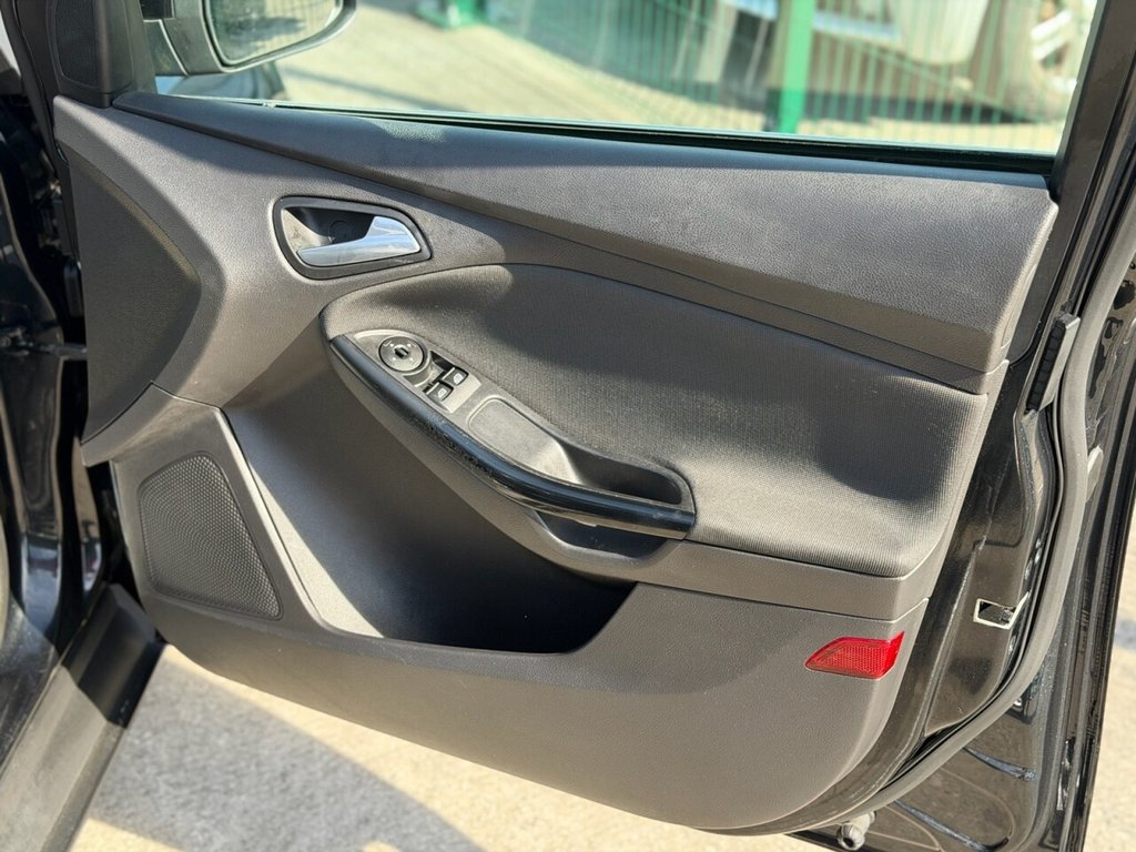 Used Ford Focus 2012 for sale - 78180959: Photo 17