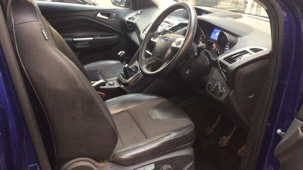 Used Ford Kuga 2015 for sale - 76349121: Photo 7