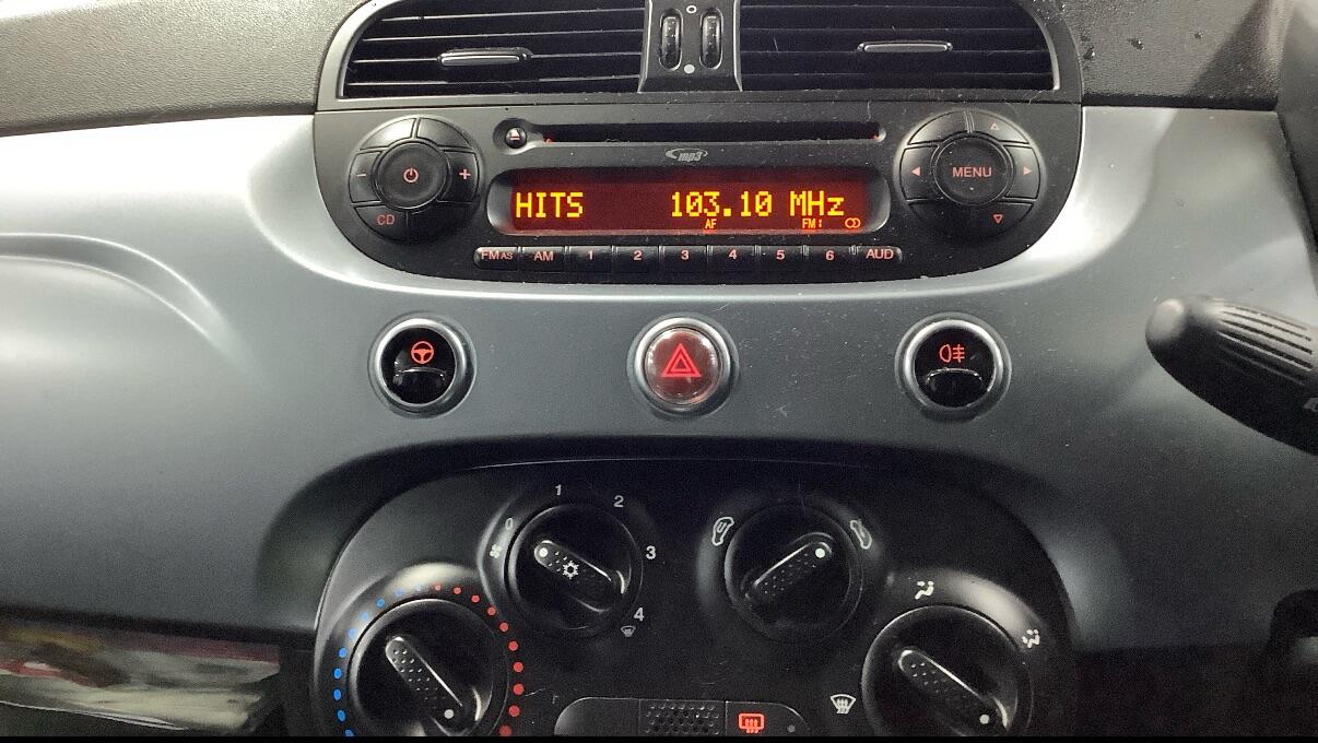 Used Fiat 500 2014 for sale - 77040368: Photo 9