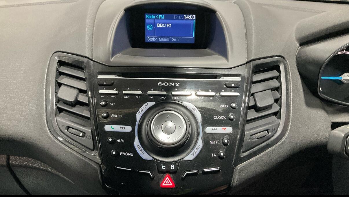 Used Ford Fiesta 2013 for sale - 76522074: Photo 11