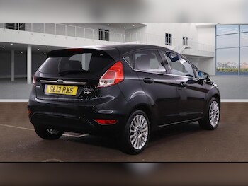 Used Ford Fiesta 2013 for sale - 76522074: Photo